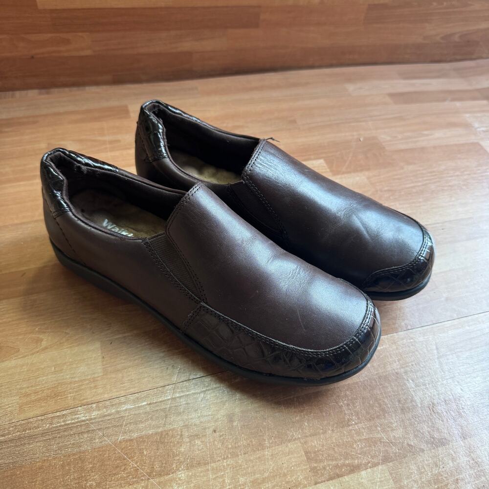 Walking Cradles "Andie" Slip-On Loafers size 7 brown